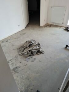 Dépose de la moquette - BricoSolutions